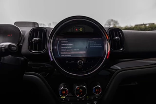 MINI Countryman Mini 1.5 Cooper S E ALL4 Chili  | SOH 99% | Pano | Head-up / 31
