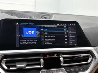 BMW 3-serie 330e High Executive M Sport | Cruise Control | CarPlay | Stoelverwarming | / 22