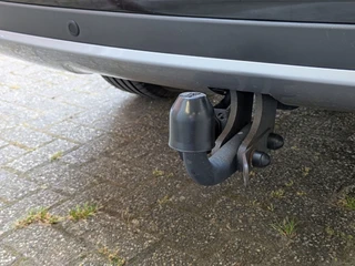 Toyota RAV4 2.5 Hybrid AWD Dynamic Camera|Elektr.Achterklep|Stoelverwarming|Trekhaak|Lane-Assist|1650KG Trekvermogen / 31