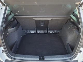 Škoda Karoq 1.5 TSI ACT Style Pano 360° Carplay Trekhaak Business Sportline / 14
