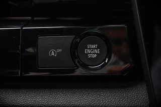 Renault Austral mild hybrid 160 X-Tronic Techno | Panoramadak | Pack Winter | Adaptieve Cruise Control | Camera | 19 Inch Lichtmetalen Velgen | Massagestoel / 23