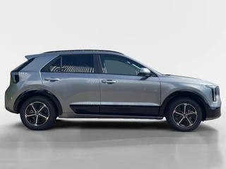 Kia Niro 1.6 GDi Hybrid DynamicPlusLine | Navigatie | Climate control | Elektrische bestuurders stoel | Schuif/kantel dak | Elektrische achterklep | DEMO / 7