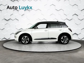 Suzuki Swift 1.2 Style Smart Hybrid Black & White edition / 2