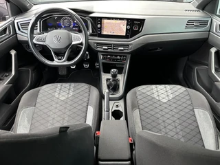 Volkswagen Polo 1.0 TSI 95pk R-Line 17 inch | Camera | Navi | Adapt. Cruise | Climate | Stoelverwarming | Rijklaar incl. garantie / 14