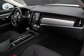 Volvo S90 2.0 T4 Momentum | CAMERA | VIRTUAL COCKPIT | CRUISE | APPLE CARPLAY | / 22