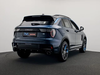 Lynk & Co 01 1.5 261PK Plug-in Hybrid * 360° Camera* Pano/dak Apple/Carplay Adaptive/Cruise / 26