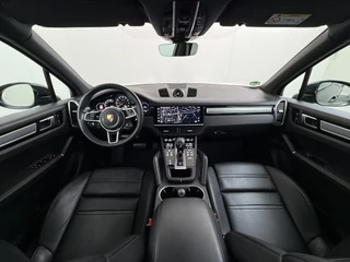 Porsche Cayenne 3.0 E-Hybrid Platinum Edition SOH 100%! 340kw | MEM. SEATS | Luchtvering | pano | stoelverwarming + verkoeling | 360 camera | Bose | sportchrono | mega knappe auto! | incl 12 mnd Bovag garantie | / 30