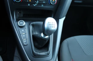 Ford Focus 1.5 ST-LINE **NL-Auto** 150pk / 22