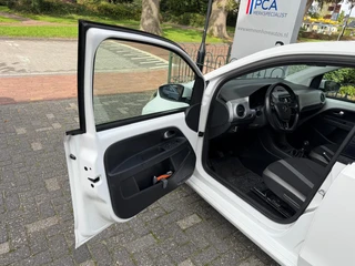 Volkswagen up! 1.0 BMT high up! / 11