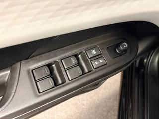 Suzuki Swift 1.2 Select Smart Hybrid navi / camera / cruise / carplay / boeken / 12