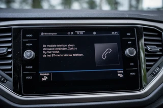 Volkswagen T-Roc 1.5 TSI Sport Autom. | Navi | PDC | Cruise controle | Trekhaak / 14
