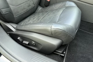 Citroen C5 X 1.6 Plug-in Hybrid 225 Shine | Lederenbekleding | Massage stoel | Elektrisch verstelbare stoel | Camera | Stuur en stoelverwarming | Getint Glas / 15