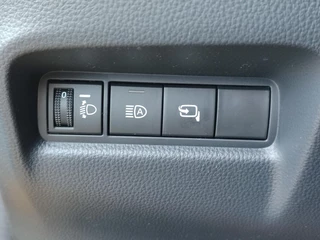 Toyota Aygo X HYBRID 115 GR-SPORT JBL-AUDIO 18''LM-VELGEN KEYLESS PARK-SENSOREN STOELVERW NAVI CLIMA AD-CRUISE / 25