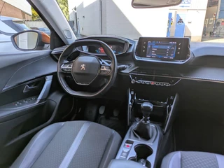 Peugeot 2008 1.2 PureTech Blue Lease Allure 130PK|Navi|Camera|Adaptive-Cruise|LED|Stoelverwarming / 5