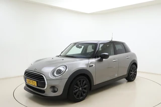 MINI 5-Deurs 1.5 Cooper 60 Years Edition Automaat | Navigatie | Climate control | Parkeersensoren |5 Deurs | Lichtmetalen velgen black | Keyless