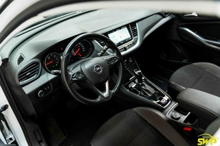 Opel Grandland X 1.2 Turbo Innovation | Navi | Camera / 9