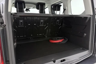 Citroen ë-Berlingo Feel L1 50 kWh | Geen kilometers | Apple Carplay/Android Auto | Parkeersensoren | DAB Radio | Cruise control | Veel ruimte | Metaallak | Armsteun / 16