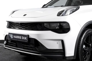 Lynk & Co 01 1.5 PHEV 276 PK More | S/K-panodak | Dig. Cockpit | Stoel-+Stuurverw. | 360 Camera | Adapt. Cruise | Memory | Elek. klep | LM 20" | 2650 / 43