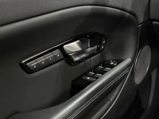 Land Rover Range Rover Evoque 2.0 Si4 HSE Dynamic Panorama | Leder | Camera | LED | Trekhaak | 4WD | Stoelverwarming | NAP | / 26