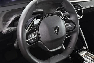 Peugeot 208 1.2 Hybrid 110 e-DCS6 Allure Achteruitrijcamera Apple CarPlay Navigatie / 12