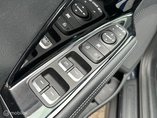 Kia e-Niro Edition 64 kWh 3-FASE ACHTERUITRIJ CAMERA CARPLAY STUUR/STOELVERWARMING / 21