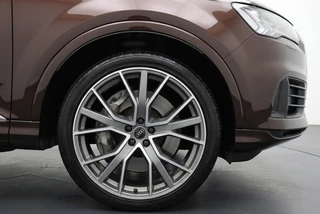 Audi Q7 55 TFSI e quattro S Line Velgen 381PK l Panoramadak l Leder l Memory | HUD / 8