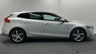 Volvo V40 2.0 T2 Summum NAVI LM CRUISE STOELVERWARMING 108000 KM. / 10