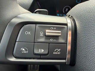 Citroen C5 X 1.6 Plug-in Hybrid 225 Shine LEER - NAVI - TREKHAAK - ELEK STOELEN / 32