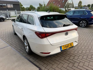 Seat Leon Sportstourer 1.5 TSI Style Launch Edition / ACC / Led / CarPlay / Trekhaak . / 12