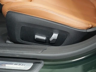 BMW i4 M50 84 kWh Schuifdak | Harman Kardon | CoPilot / 26