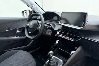 Peugeot 208 1.2 Turbo 100 Style Camera l Bluetooth l Apple Carplay & Android Auto l PDC achter l LED verlichting l Navigatie full-map l Rijstrook sensor / 15