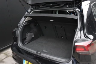 Volkswagen Golf 1.5 TSI Style | MEMORY | PANODAK | HEAD-UP | CAMERA | NAVI | CRUISE | / 21