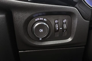 Opel Corsa 1.2 Edition NL Auto Camera Apple CarPlay Dodehoek LED 16" / 23