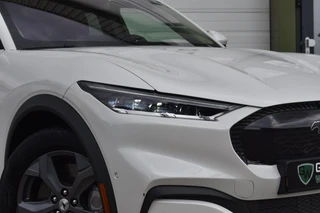 Ford Mustang Mach-E RWD 75 kWh | Pano | Leder | B&O| Winterpakket | / 48