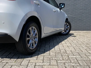 Mazda 2 1.5 Skyactiv-G Comfort  | 1e eigenaar | dealer onderh. | navigatie | stoelverw. | cruise control | apple carplay / 11