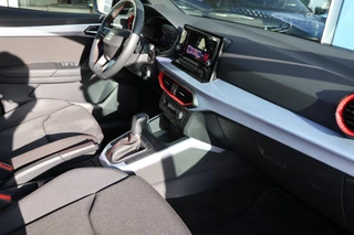 Seat ARONA 1.0 EcoTSI FR Business Connect Lane-assist Carplay / 15