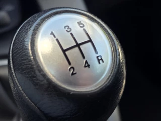 Mazda 2 1.3 Color Edition LM AIRCO ELECTR INKL SPIEGELS / 26