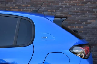 Peugeot 208 1.2GT-LINE nieuwe riem PANODAK LEDER / 14