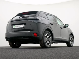 Peugeot e-2008 EV Allure 54 kWh - Private lease 549 pm / 40