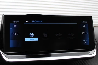 Peugeot 2008 1.2 PureTech 100PK Allure Pack  | Adaptieve Cruise | Origin NL | Dealer Onderhouden | Camera / 20