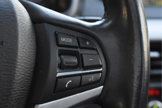BMW X5 xDrive40e High Executive 313 pk Innovation Pack | NL-Auto | Elekt.trekhaak | 360 gr.camera | Memorystoelen | Pano.dak | HUD | Sfeerverlichting / 50
