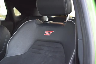 Ford Puma 1.5 EcoBoost ST-X | 170 PK | Pano | Sportstoelen | Stuur- en Stoelverwarming / 20