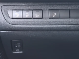 Peugeot 208 1.2 e-VTi Style NAVI TEL PDC CRUISE CONTROL / 22