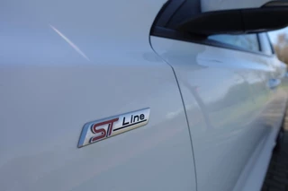 Ford Focus 1.0 EcoBoost ST LINE Titanium X Business  | Panodak | Camera | Winterpakket | ACC | / 13