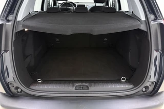 Peugeot 2008 1.2 PureTech Blue Lion | Trekhaak | Airco | Cruise control | Apple Carplay/Android Auto | DAB | Navigatie / 4