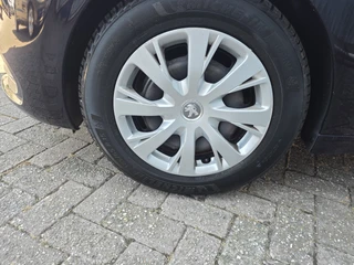 Peugeot 208 1.2 PureTech Active TEL AUTOMAAT PDC CC / 10