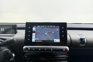 Citroen C4 Cactus PureTech 82pk Shine | Navigatie | Trekhaak | Achteruitrijcamera | Climate control | Cruise control | Dakrails | Lichtmetalen velgen | Parkeersensoren | Dealeronderhouden / 24