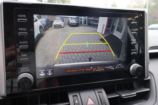 Toyota RAV4 2.5 Plug-in Hybrid AWD Style TREKHAAK PARKEERSENSOREN STOEL/STUURVERW. LED DAB APPLE/ANDROID NAVI AD-CRUISE / 19