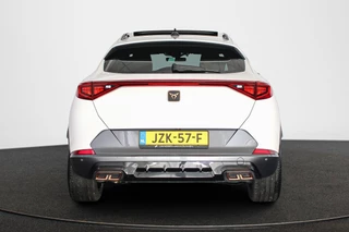 CUPRA Formentor 1.4 TSI e-Hybrid Panoramadak Achteruitrijcamera Apple CarPlay / 17
