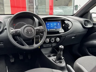 Toyota Aygo X PLAY / 10